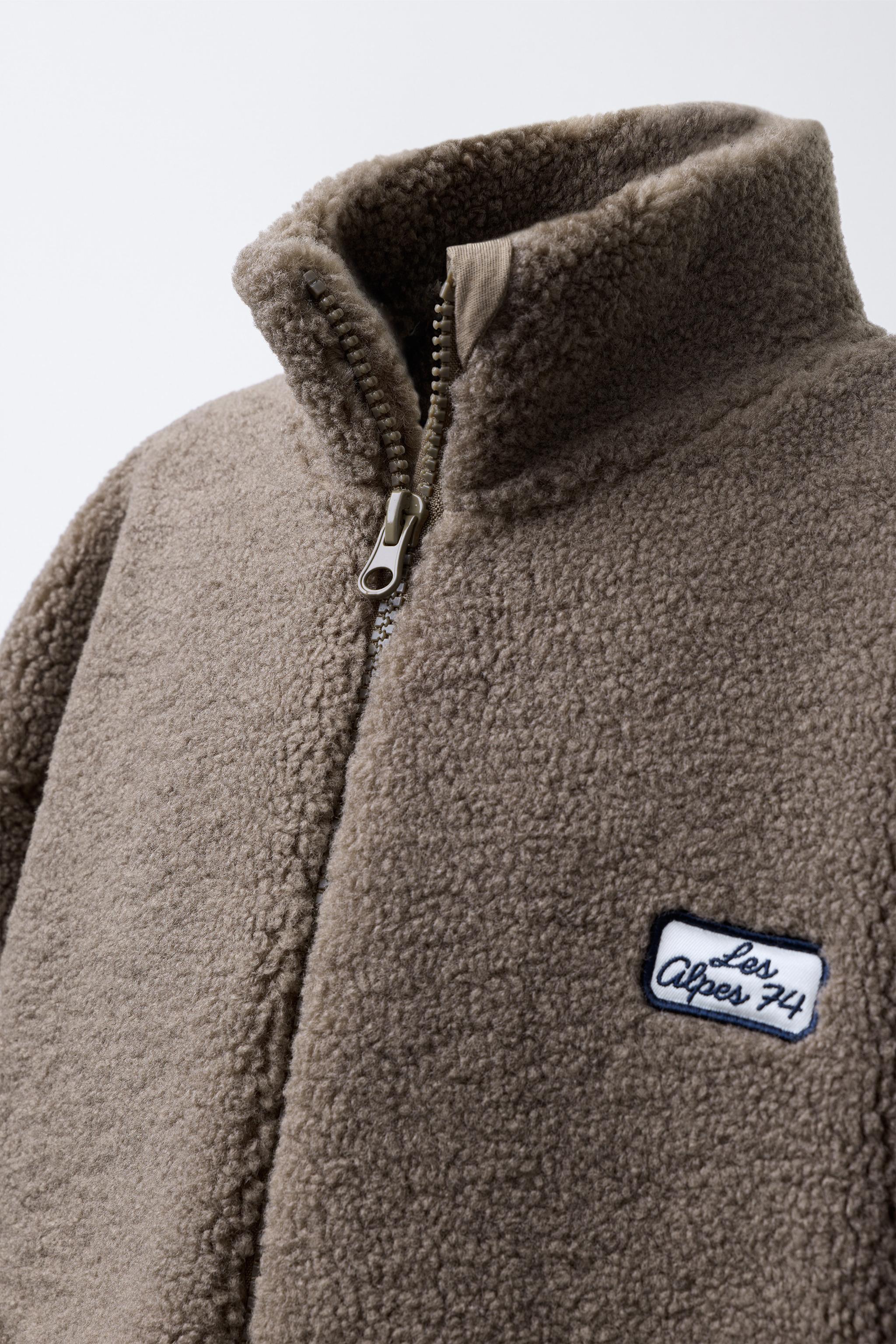 BLOUSON EFFET MOUTON BRODÉ